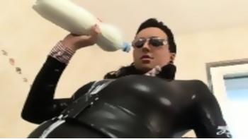 Perwersyjne Kochanek Mleko W Gorącej Akcji
